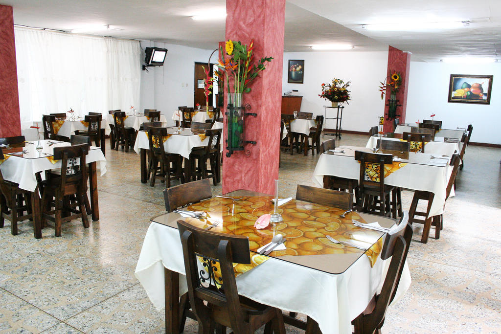 Hotel Normandia Medellín Eksteriør bilde