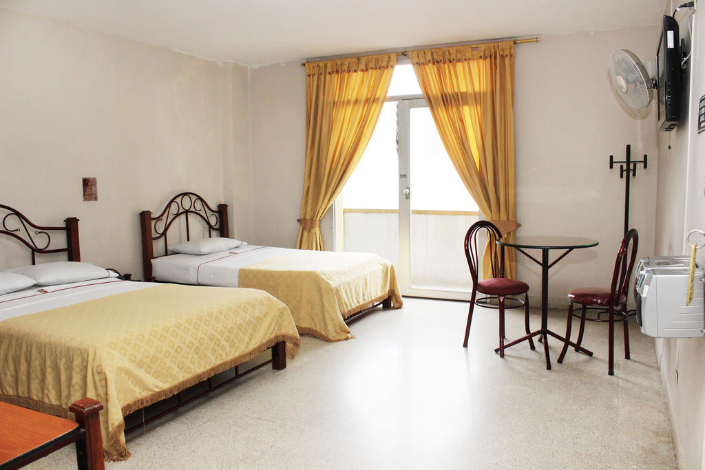 Hotel Normandia Medellín Eksteriør bilde
